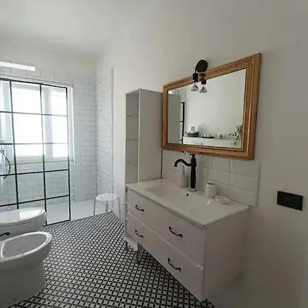 Apartment Penthouse In Area With Very Large Terrace *