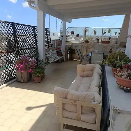 Penthouse In Area With Very Large Terrace Apartment *