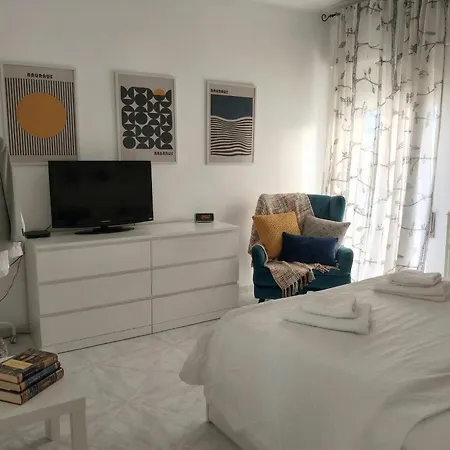 Penthouse In Area With Very Large Terrace Apartament Lecce