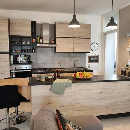 Penthouse In Area With Very Large Terrace * Lecce